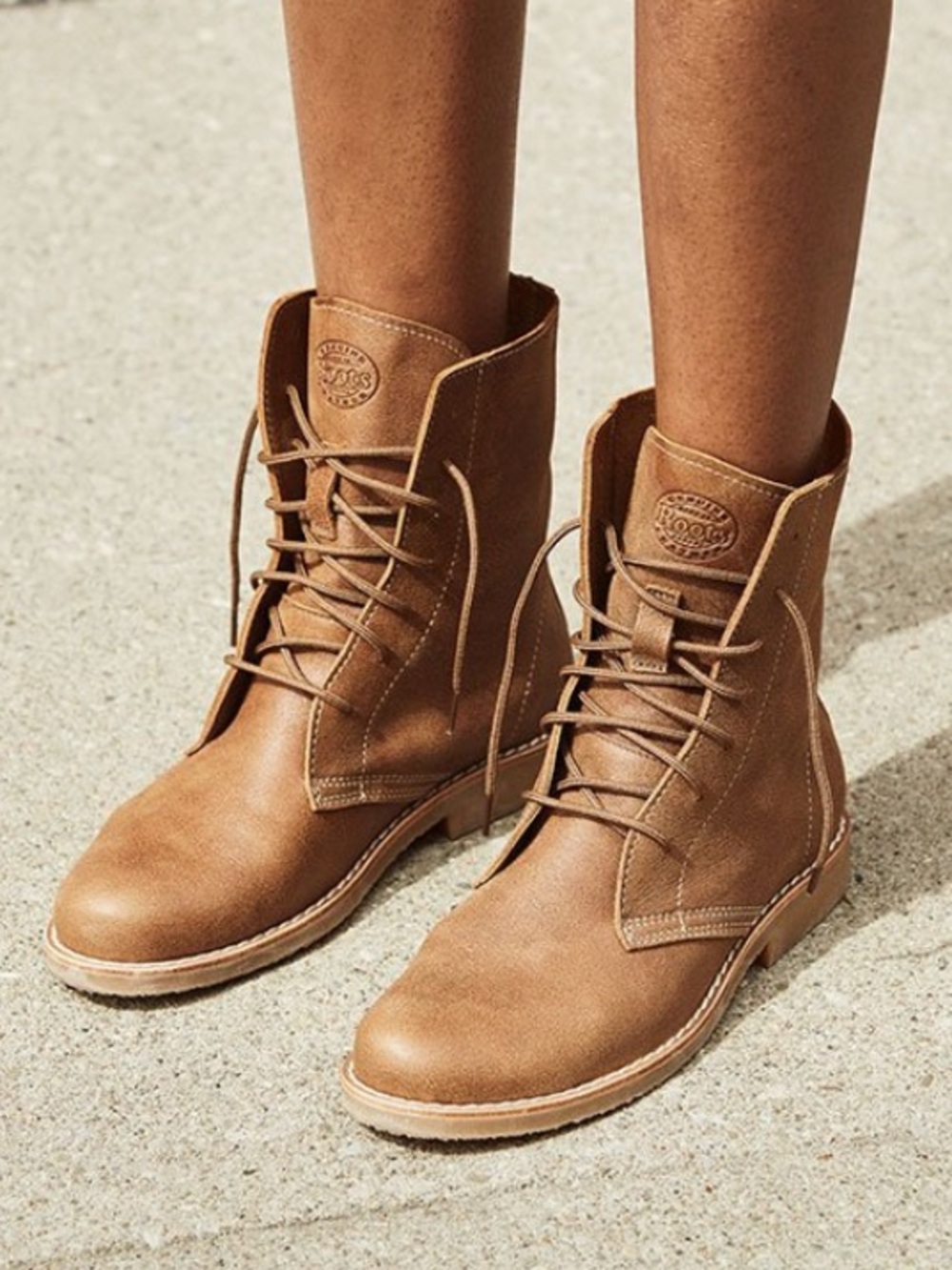 NWOT Roots Boots Tribe Leather Size 8.5